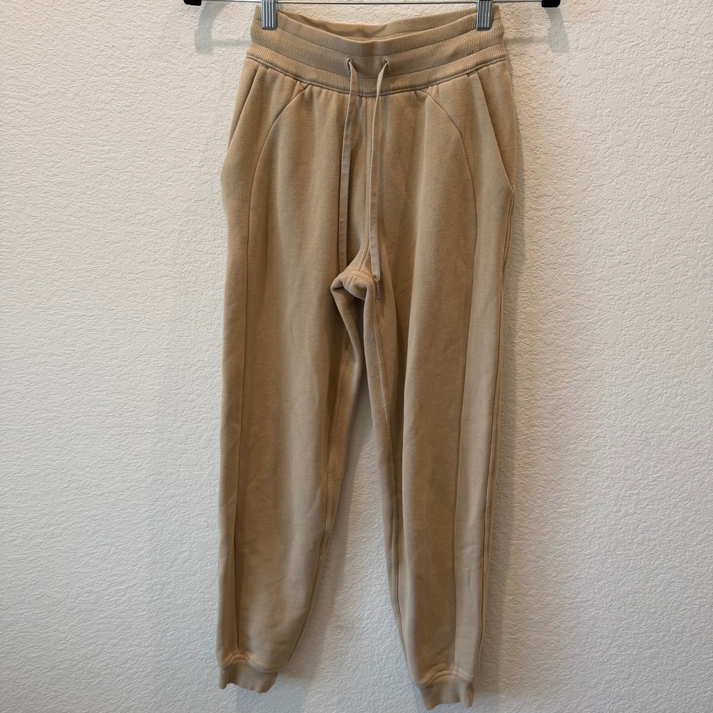 Lululemon Scuba High-Rise Jogger Tan Beige Cotton Blend Fleece Sweatpants Size 0